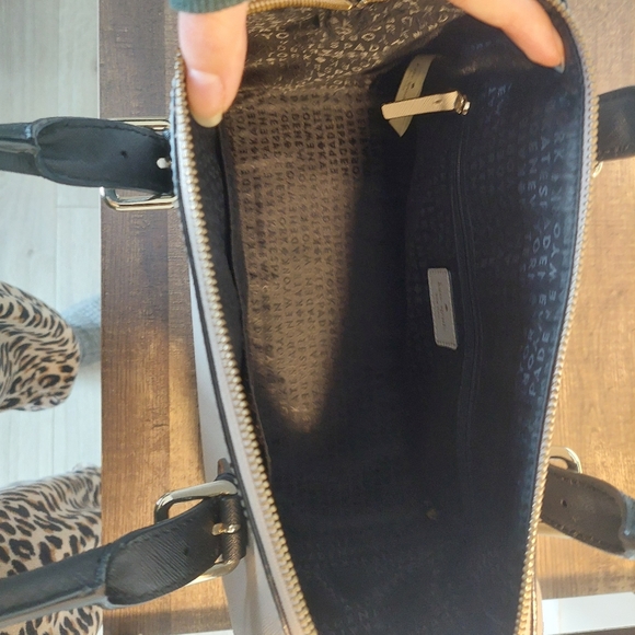 SOLD Kate Spade handbag - Picture 8 of 9